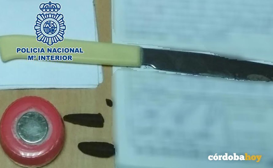 cuchillo Policía Nacional
