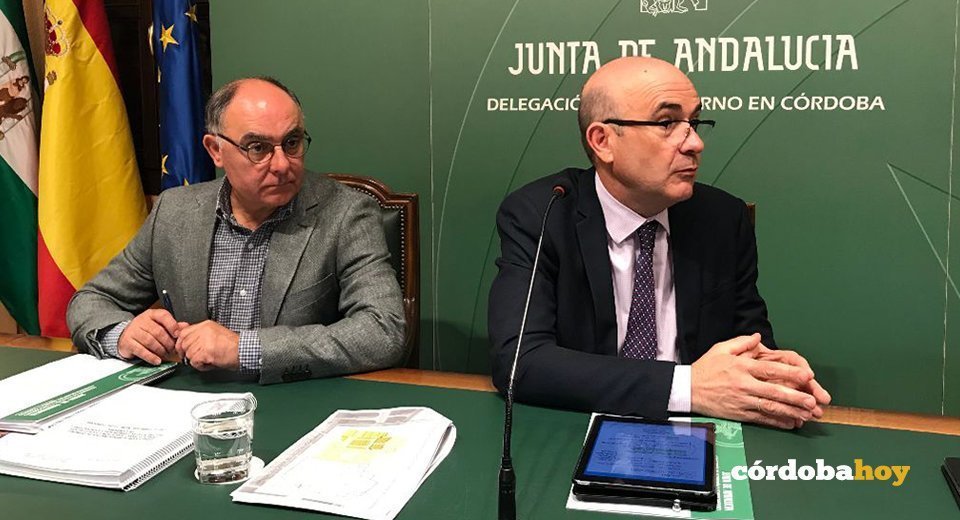 Crescencio Peñas y Manuel Carmona, en la rueda de prensa de esta mañana