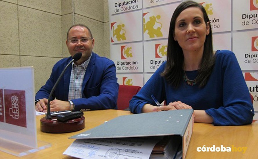 Teresa Romero, en una rueda de prensa en la Diputación de Córdoba