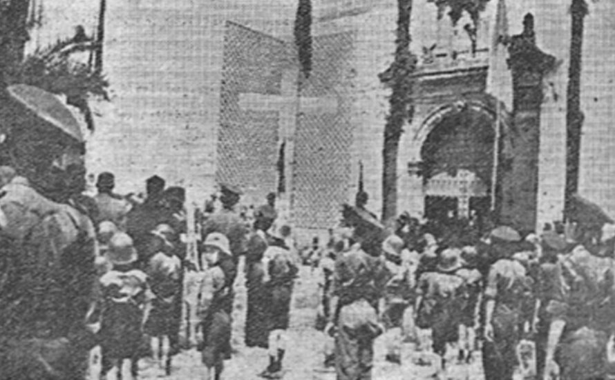 Inauguración de la Cruz de los Caídos en Aguilar en mayo de 1939
