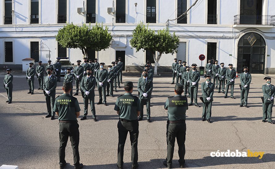 Los agentes alumnos de la Guardia Civil en la Comandancia de Córdoba