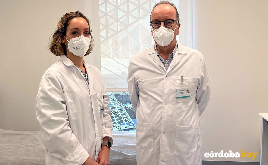 Los doctores Marta Entrenas, especialista del servicio de Neumología, y Luis Manuel Entrenas, jefe del servicio