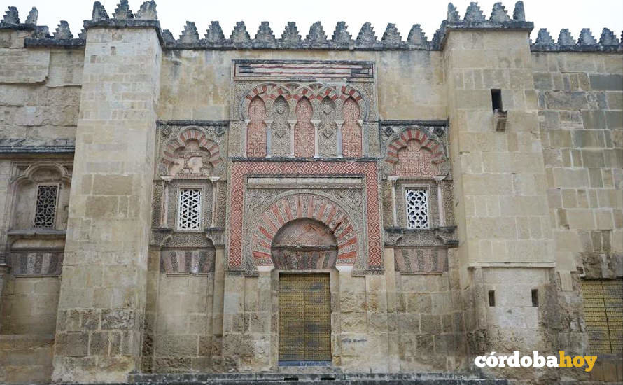 Estado de la Puerta de San Ildefonso de la Mezquita-Catedral en 2020
