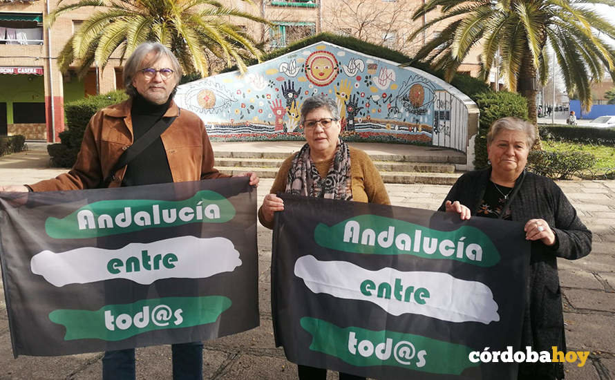 Ana Sánchez (centro) se une a la lista de Andalucía Entre Tod@s