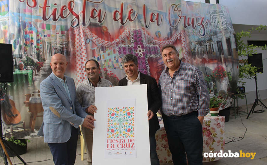 Presentación el cartel y el porgrama de la Fiesta de la Cruz en Montilla