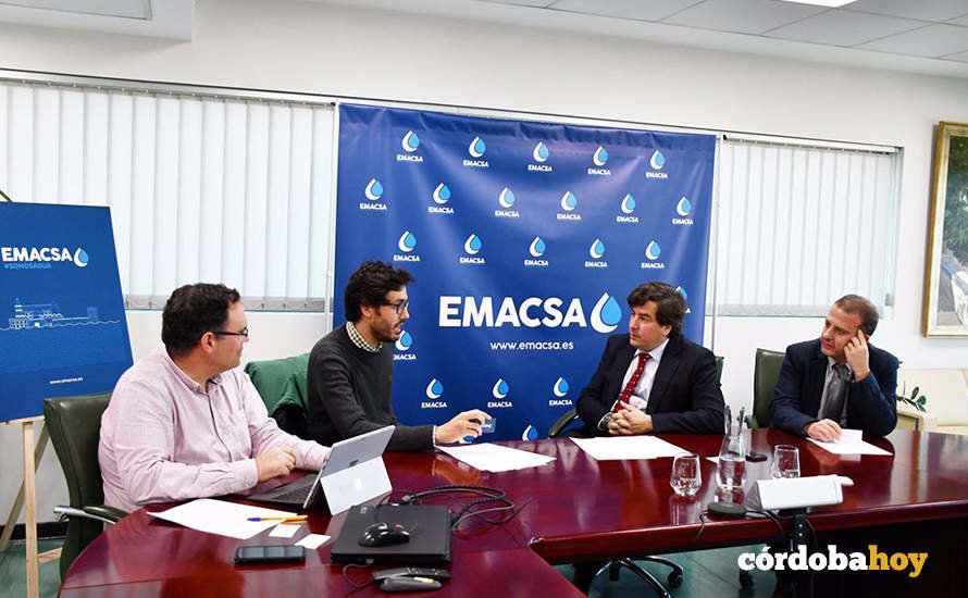 Visita de la Embajada de Dinamarca en España a la empresa municipal de Aguas de Córdoba