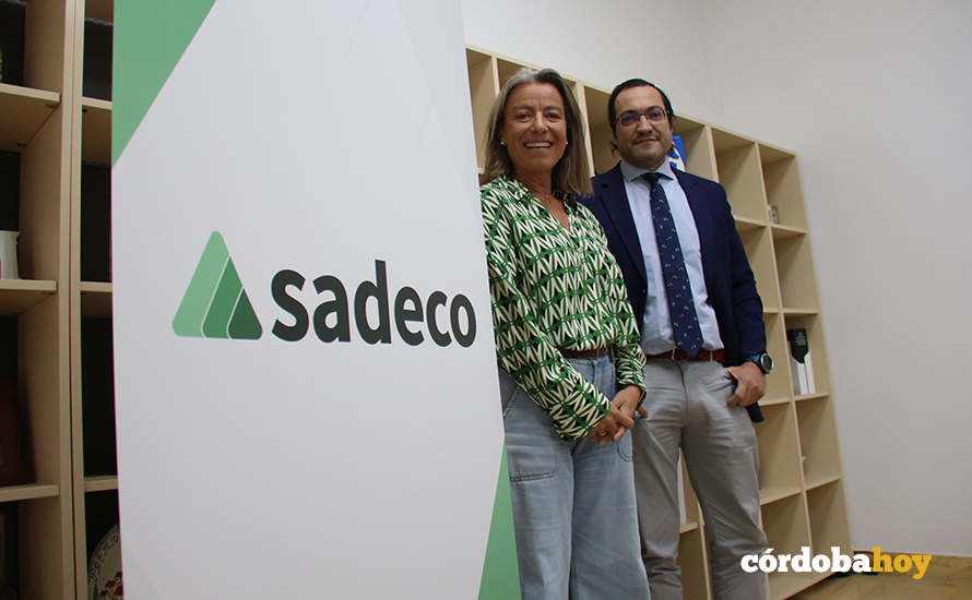 Isabel Albás y Manuel Osuna, presidenta y gerente de Sadeco, respectivamente FOTO RAFA MELLADO SENIOR