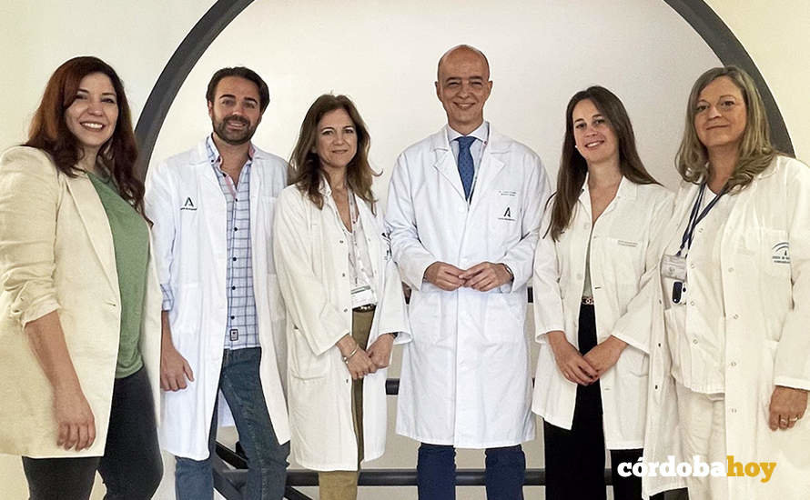 Autoridades del Hospital Universitario Reina Sofía de Córdoba en el Día de la Voz