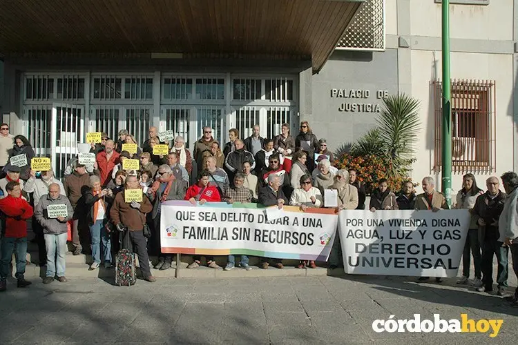 Familias  sin recursos