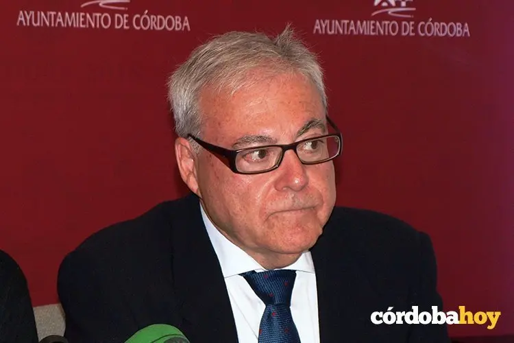 Emilio Aumente 2