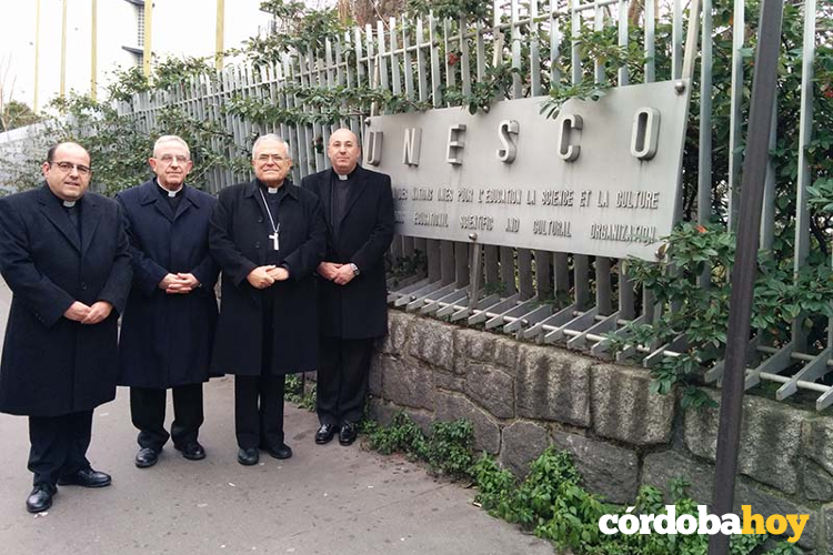 Visita delegación obispado embajadora en París ante la Unesco