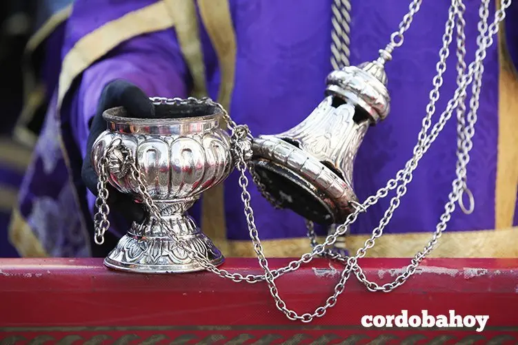 CORDOBA. 24/03/2016. SEMANA SANTA 2016. HERMANDAD DEL CAIDO DE SAN CAYETANO. FOTO: ROLDAN SERRANO. CORDOBA HOY.