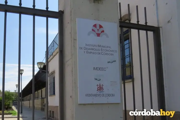 Entrada al Imdeec en C&oacute;rdoba