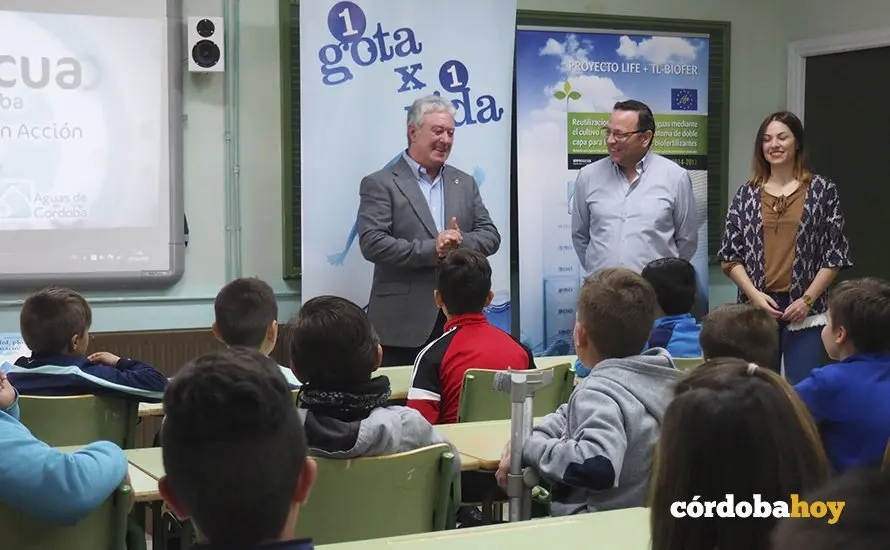 Taller Agua escolares Pedroche 2