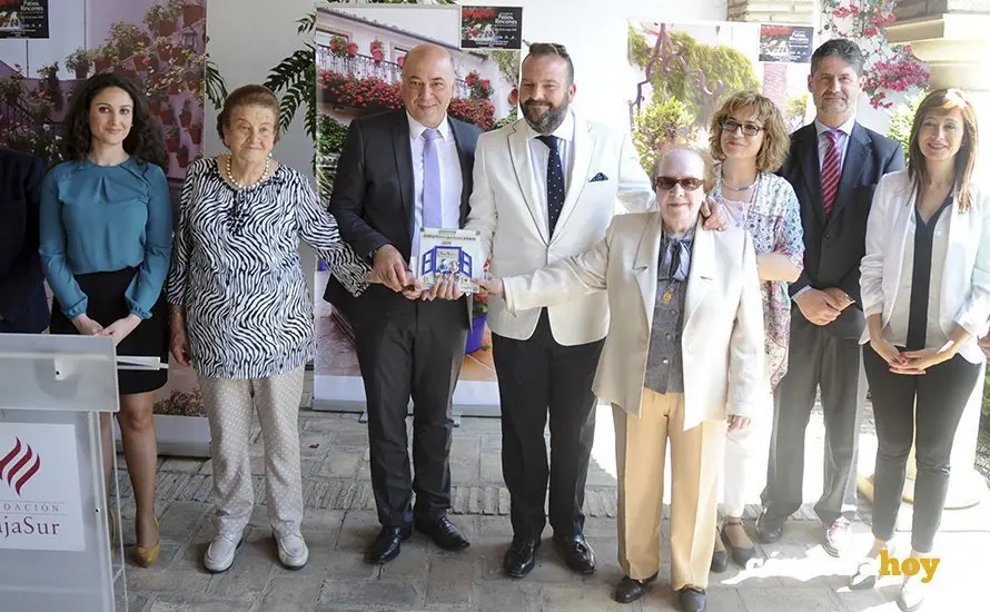 Premios concurso patios provincia