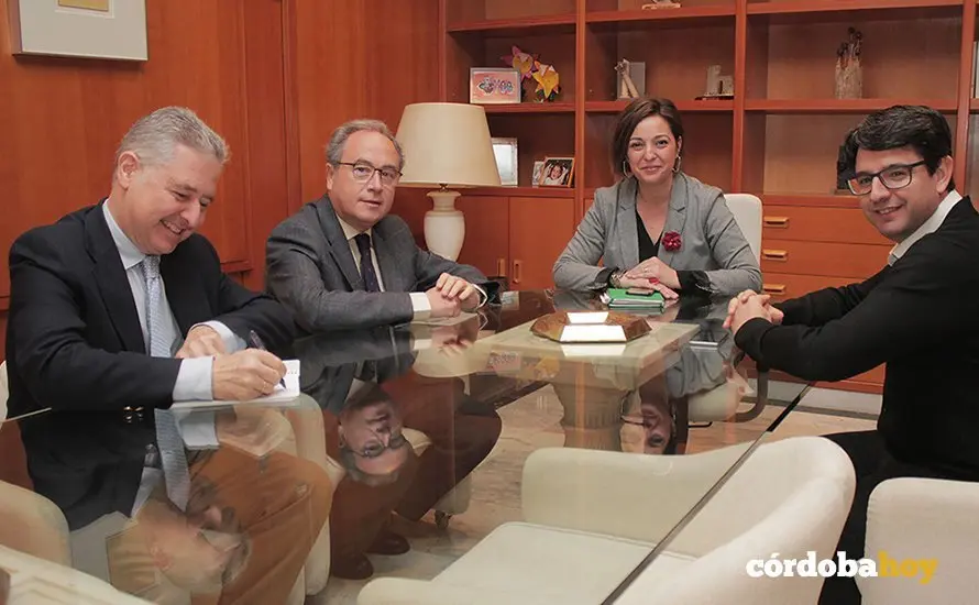 reunion alcaldesa turismo ceco
