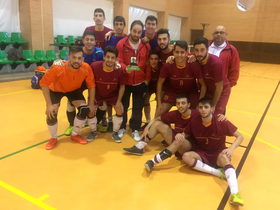 UCO f&uacute;tbol sala bronce en el CAU 2017