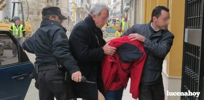 l acusado entrando a prestar declaraci&oacute;n en los Juzgados de Lucena, el 21 de enero de 2015