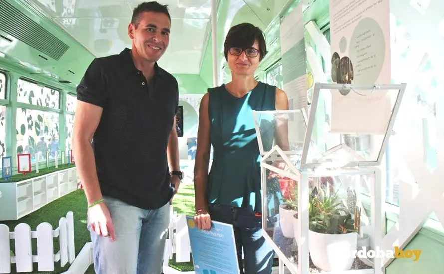 El autob&uacute;s del jard&iacute;n 'take away' del Bot&aacute;nico