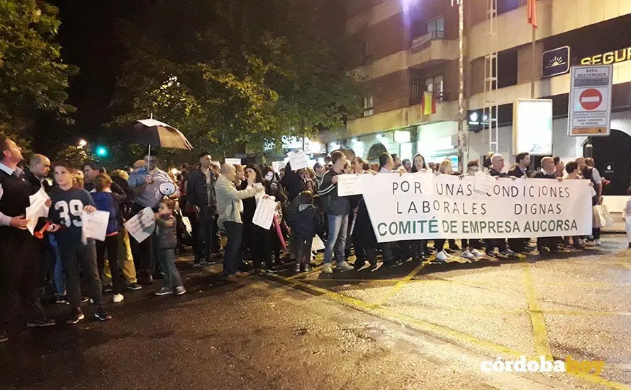 Protesta de Aucorsa en la calle