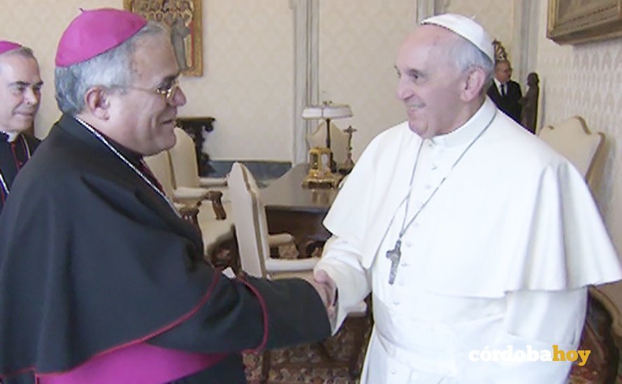 El Papa Francisco con el obispo de Córdoba