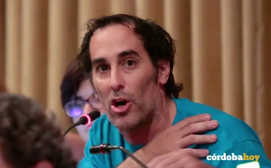 Juan Hidalgo en una intervenci&oacute;n en el Pleno municipal de C&oacute;rdoba