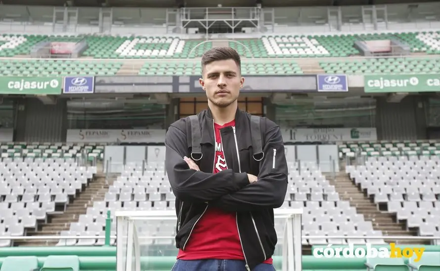 CORDOBA. 08/03/2018. ENTREVISTA A JUANJO NARVAEZ JUGADOR DEL CORDOBA CF EN EL ARCANGEL. FOTO: ROLDAN SERRANO. CORDOBA HOY.