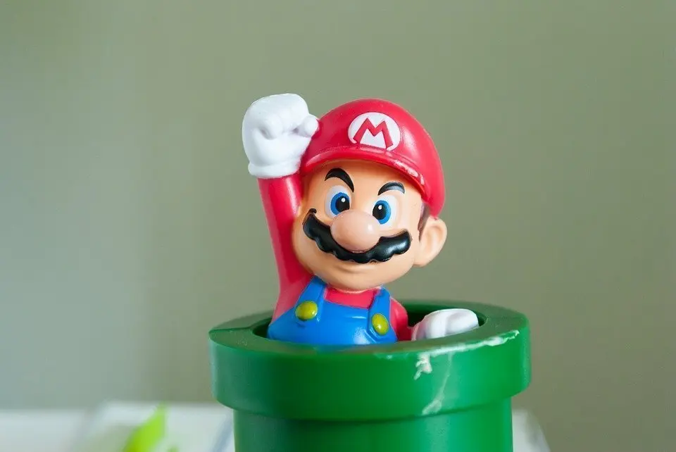 Super Mario