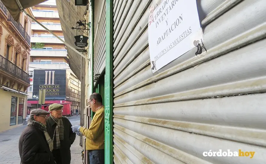 Cierre de la taberna El Gallo en C&oacute;rdoba