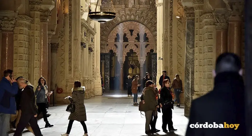 mezquita catedral interior 