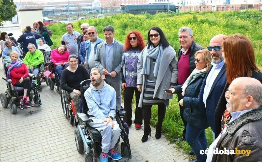 Cesi&oacute;n de terreno a Fepamic y Aspacys