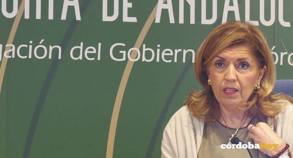 María Jesús Botella en la Delegación de la Junta en Córdoba 