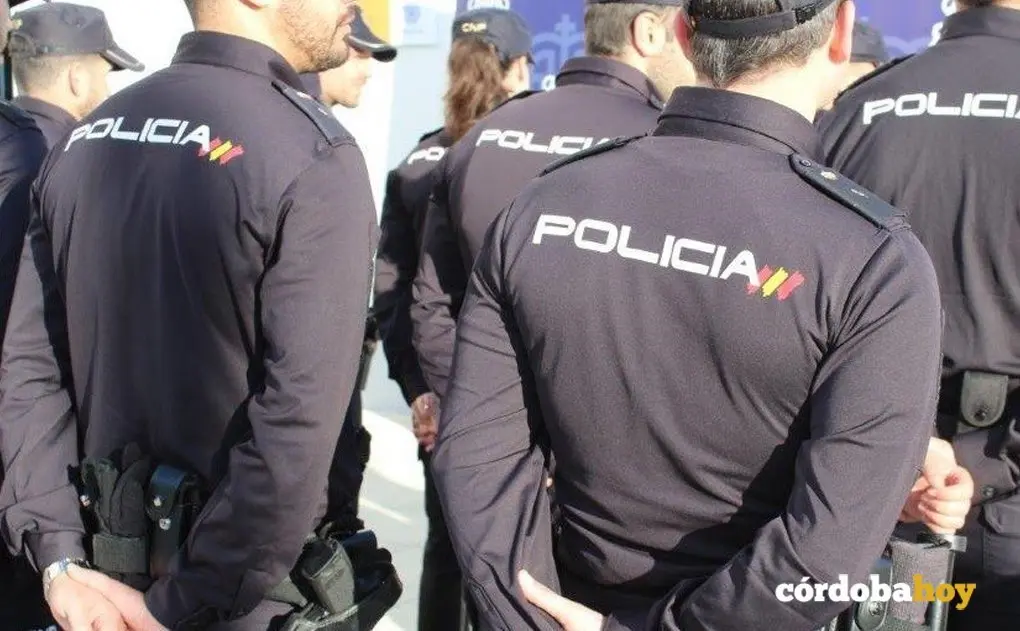 Polic&iacute;a Nacional