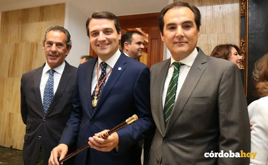 Bellido posesi&oacute;n con Merino y Nieto