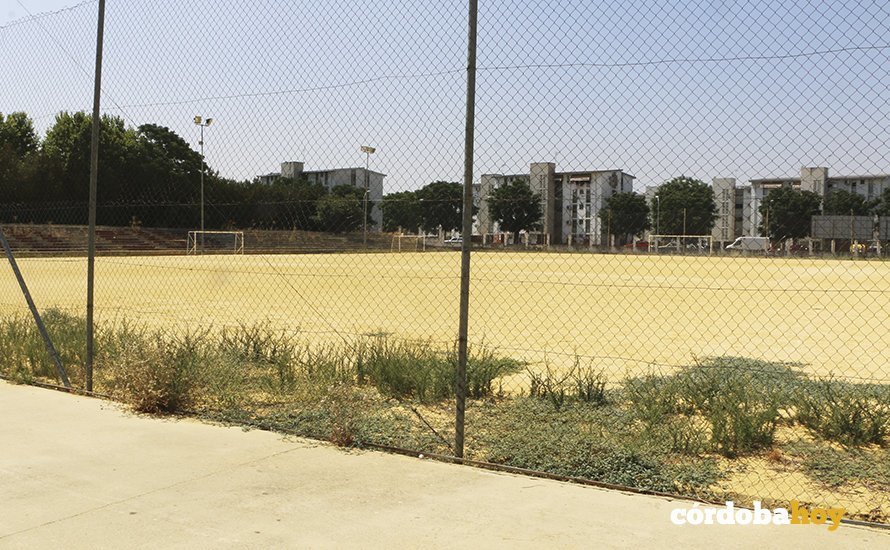 Campo de fútbol de la calle Marbella, en el Distrito Sur 1