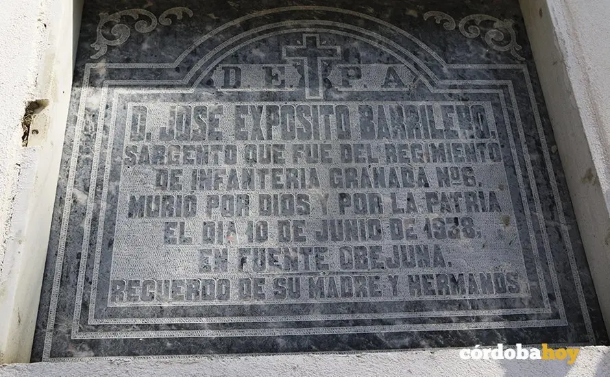 Losas curiosas del cementerio de Nuestra Se&ntilde;ora de la Salud 3