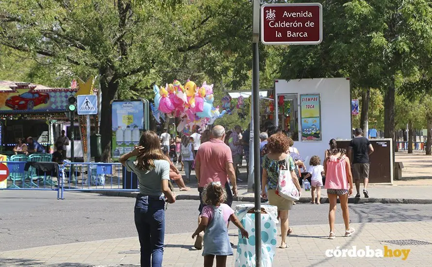 Zona de cacharritos de la Vel&aacute; 2019