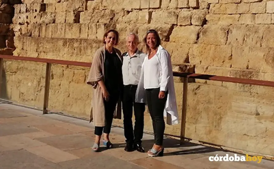 Blanca Torrent, Paco Pe&ntilde;a e Isabel Alb&aacute;s 1