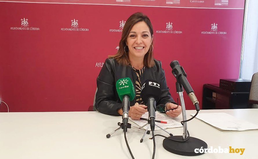 Isabel Ambrosio, líder de la oposición en el Ayuntamiento de Córdoba