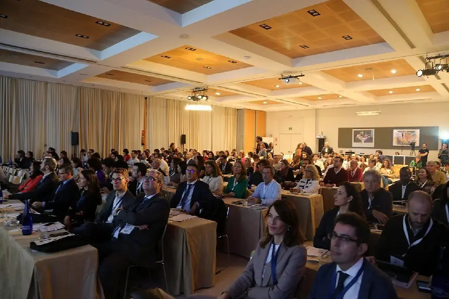 Paricipantes en el forum la Arruzafa