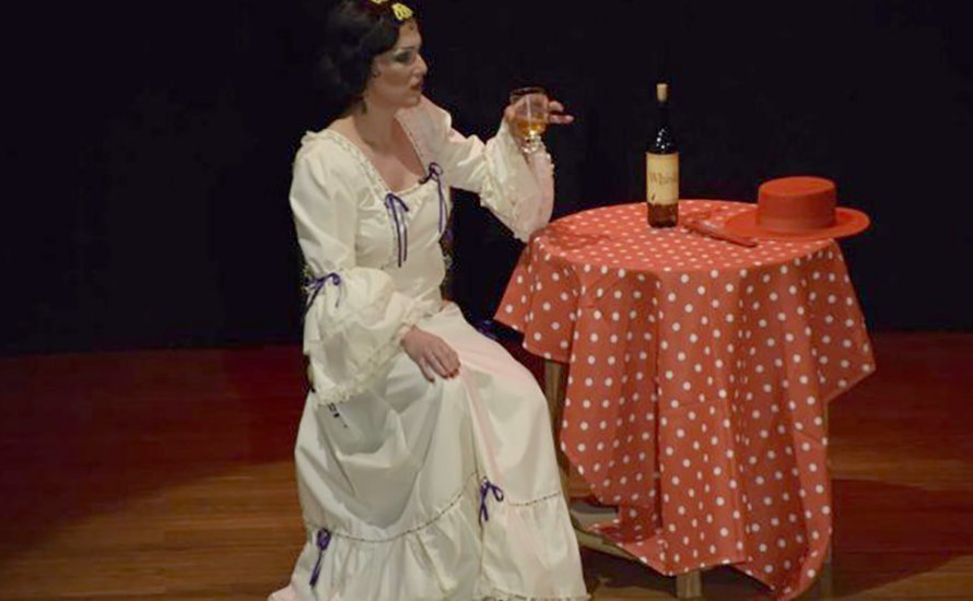Valeria Tejero Navas vuelve a la Muestra de Córdoba con la obra &#39;Locuras de una flamenca&#39;