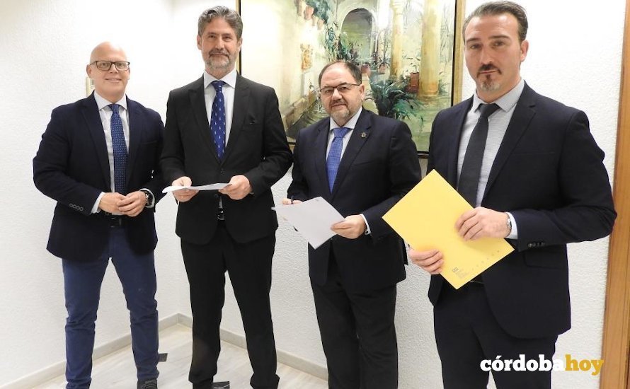 Acuerdo entre la Fundación Cajasur y Fundecor para el programa de becas