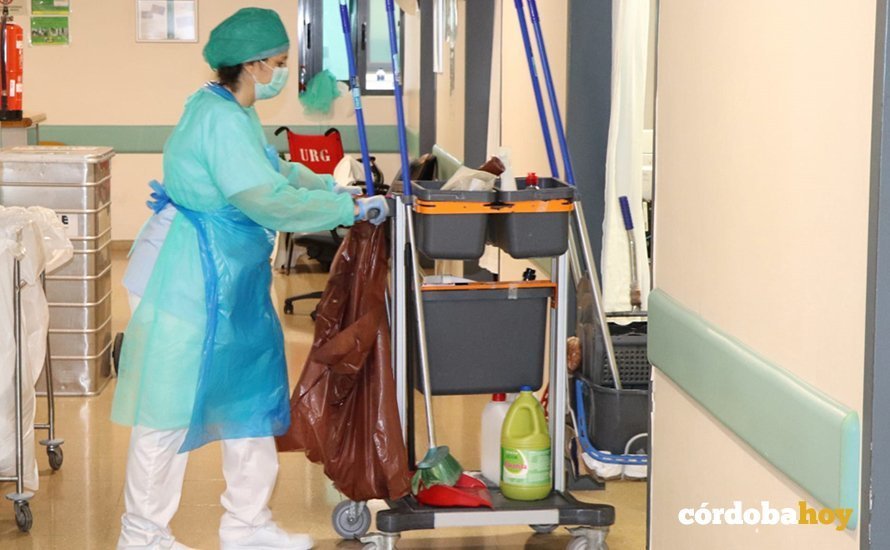Personal de limpieza de Hospital Universitario Reina Sofía de Córdoba