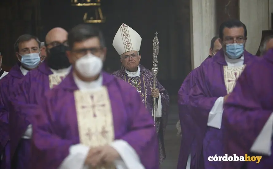 Misa del obispo 3