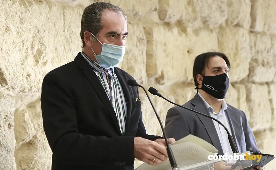 Antonio &Aacute;lvarez y Pedro Jos&eacute; Ru&iacute;z Pe&ntilde;a, presidente y gerente de Cecosam