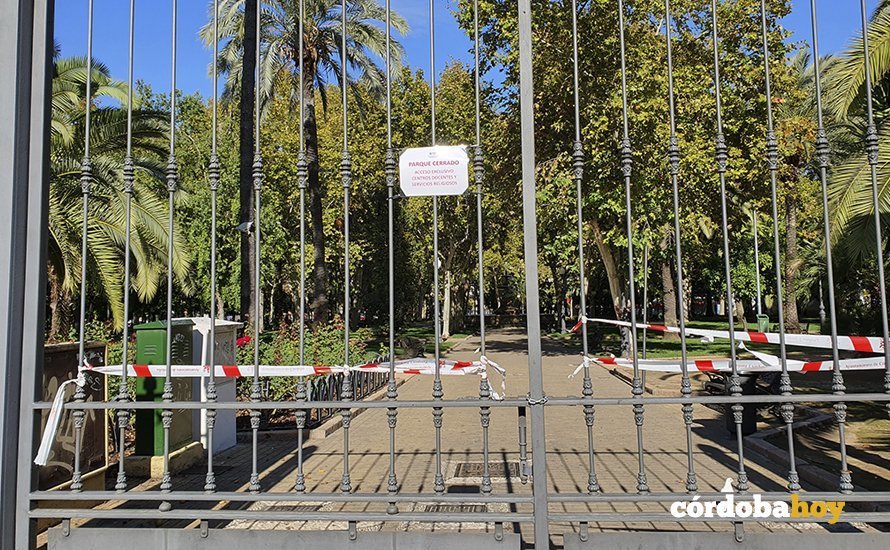 El Parque de Colón vuelve a estar cerrado por la pandemia
