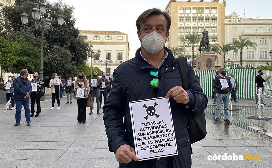 Protesta de los comerciantes del Centro de Córdoba por los nuevos horarios