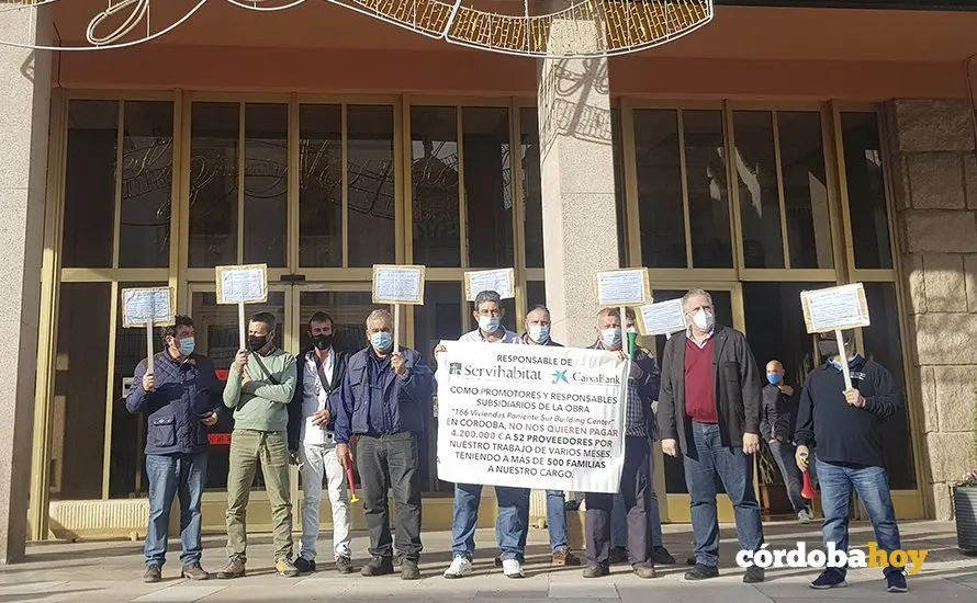Constructores estafados por Servih&aacute;bitat