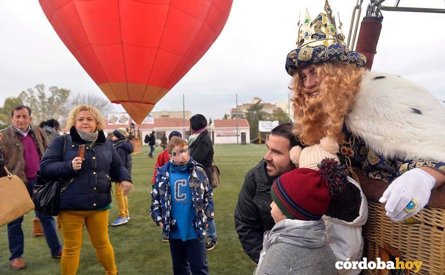 Los Reyes Magos ya viajaron en globo enero pasado a Antequera FOTO GLOBOTOUR