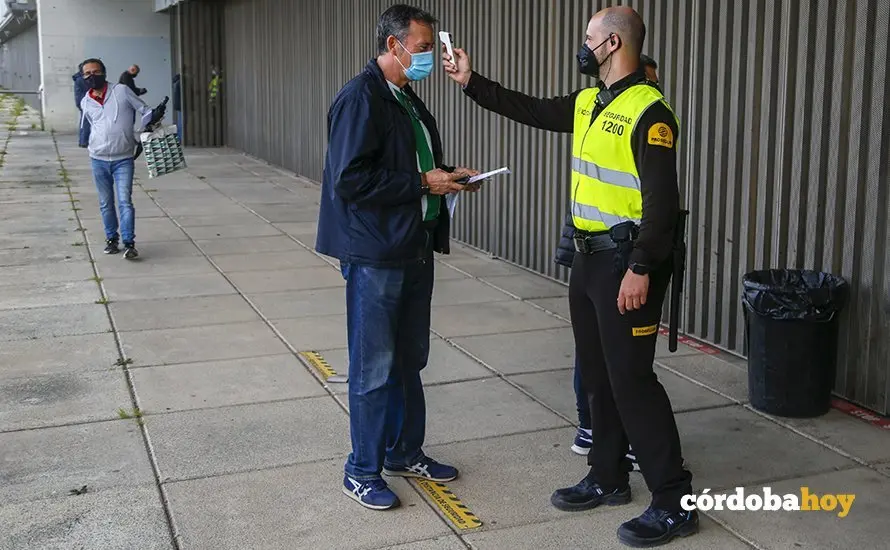 Control de temperatura a la entrada de El Arc&aacute;ngel